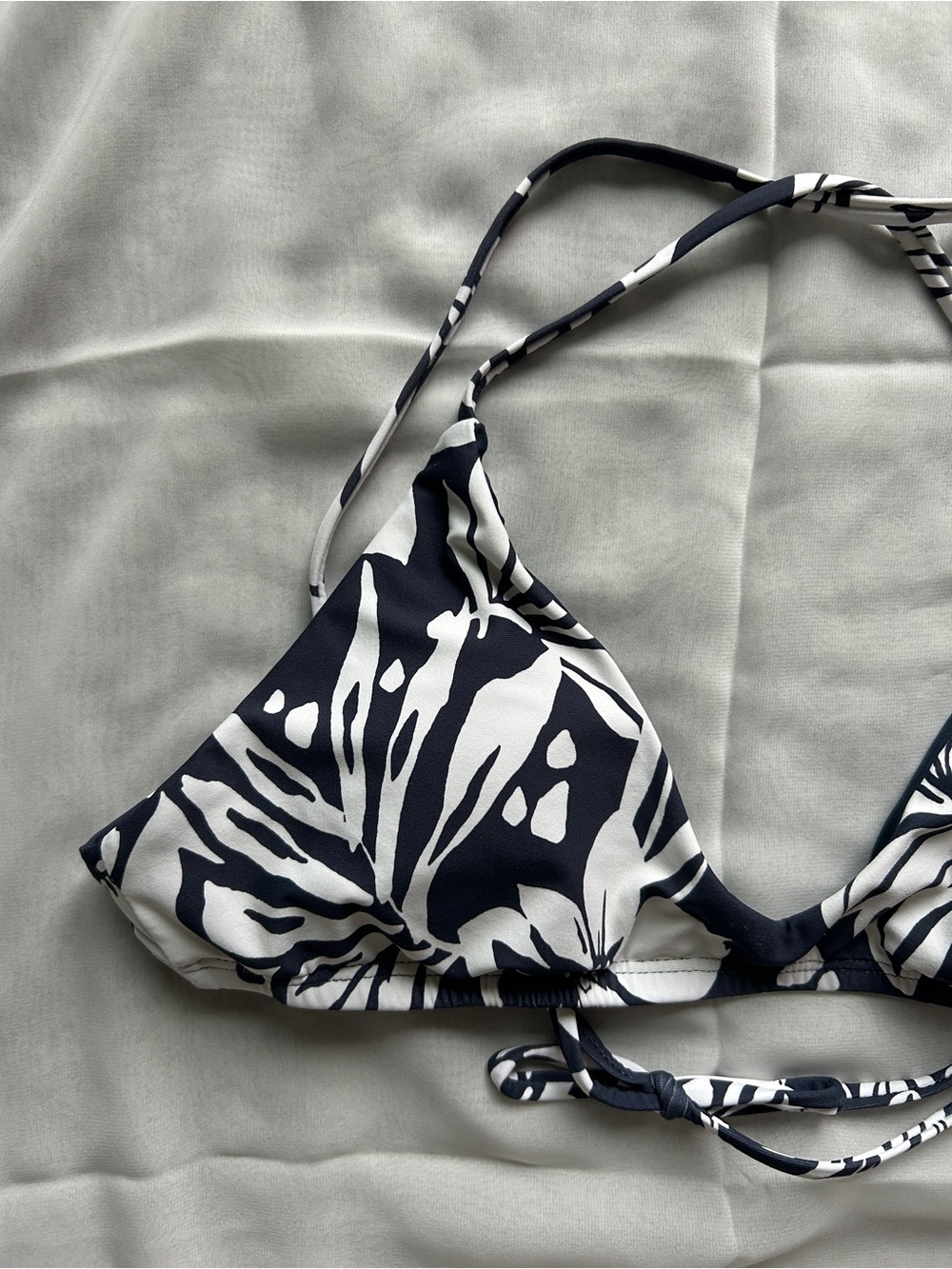 NWT Roxy bikini - Picture 3 of 11